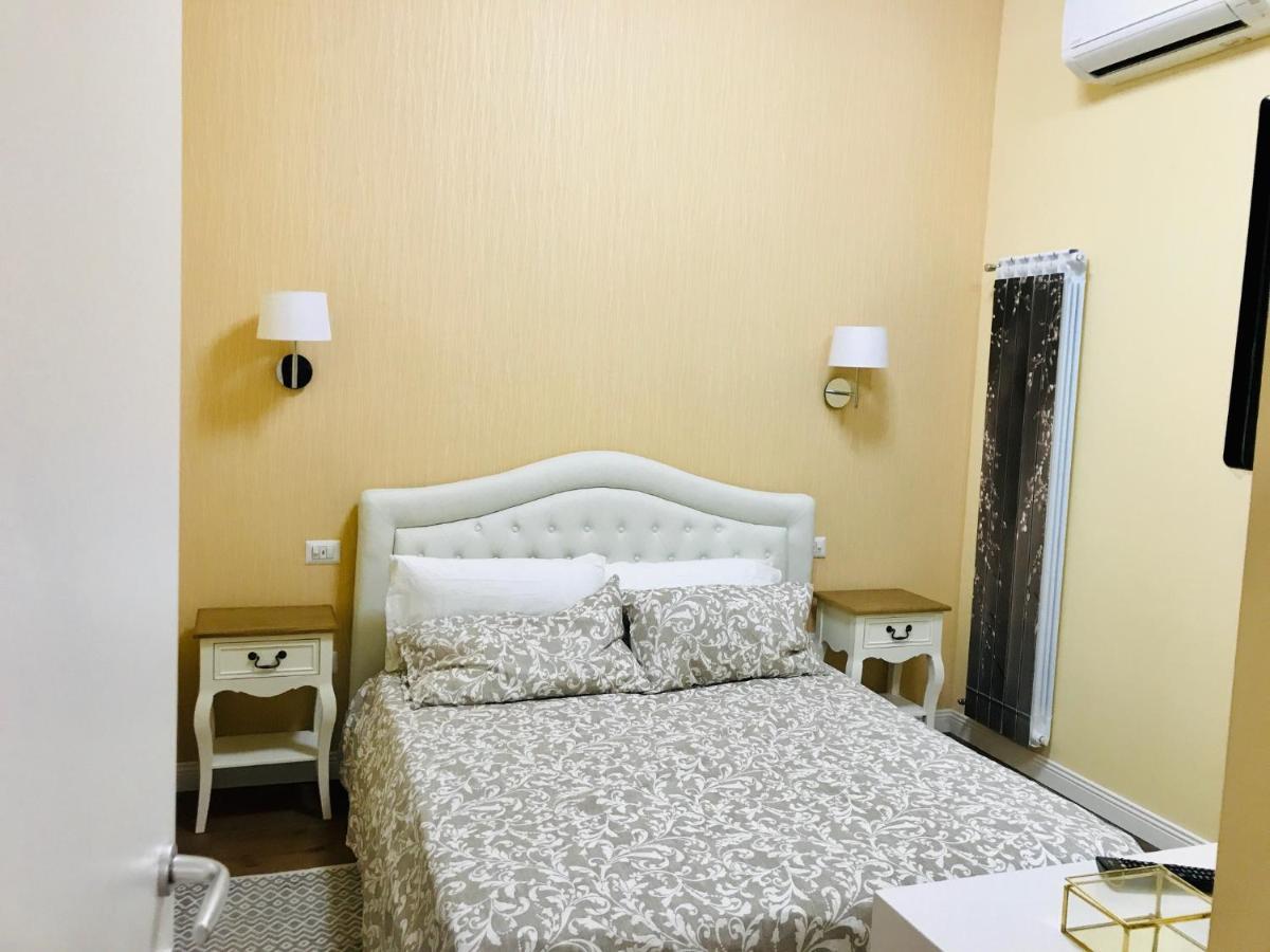 Porta Ticinese Apartment, Milan